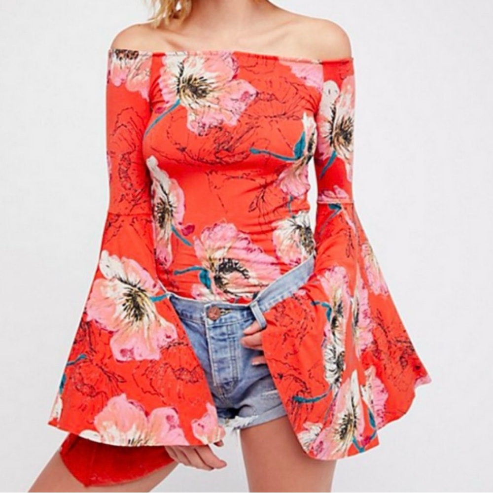 Floral Off-Shoulder Bell Sleeve Top